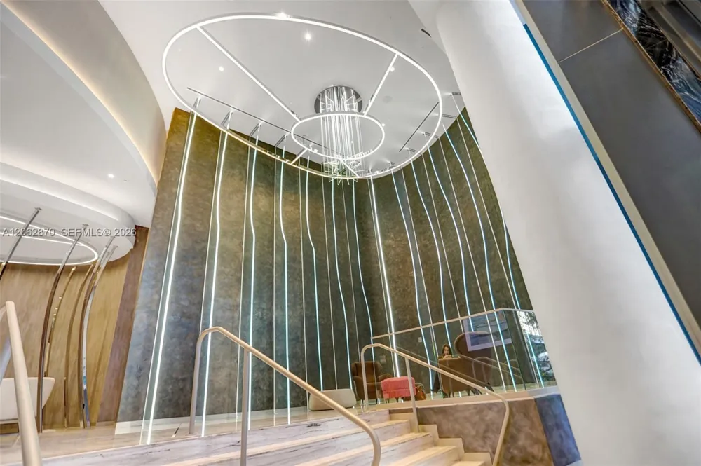 1000 Brickell Plaza #1904 Miami, FL 33131