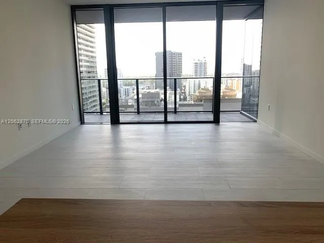 1000 Brickell Plaza #1904 Miami, FL 33131