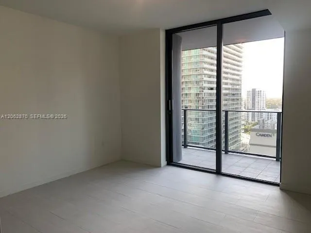 1000 Brickell Plaza #1904 Miami, FL 33131