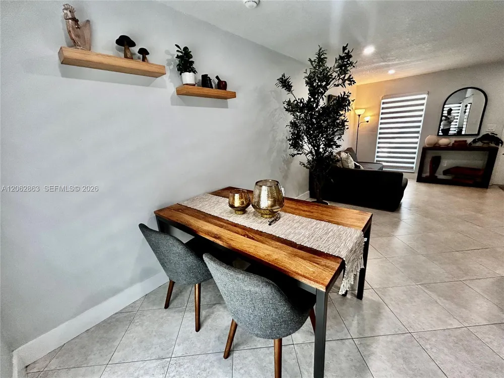 19302 NW 47th Pl #19302 Miami Gardens, FL 33055