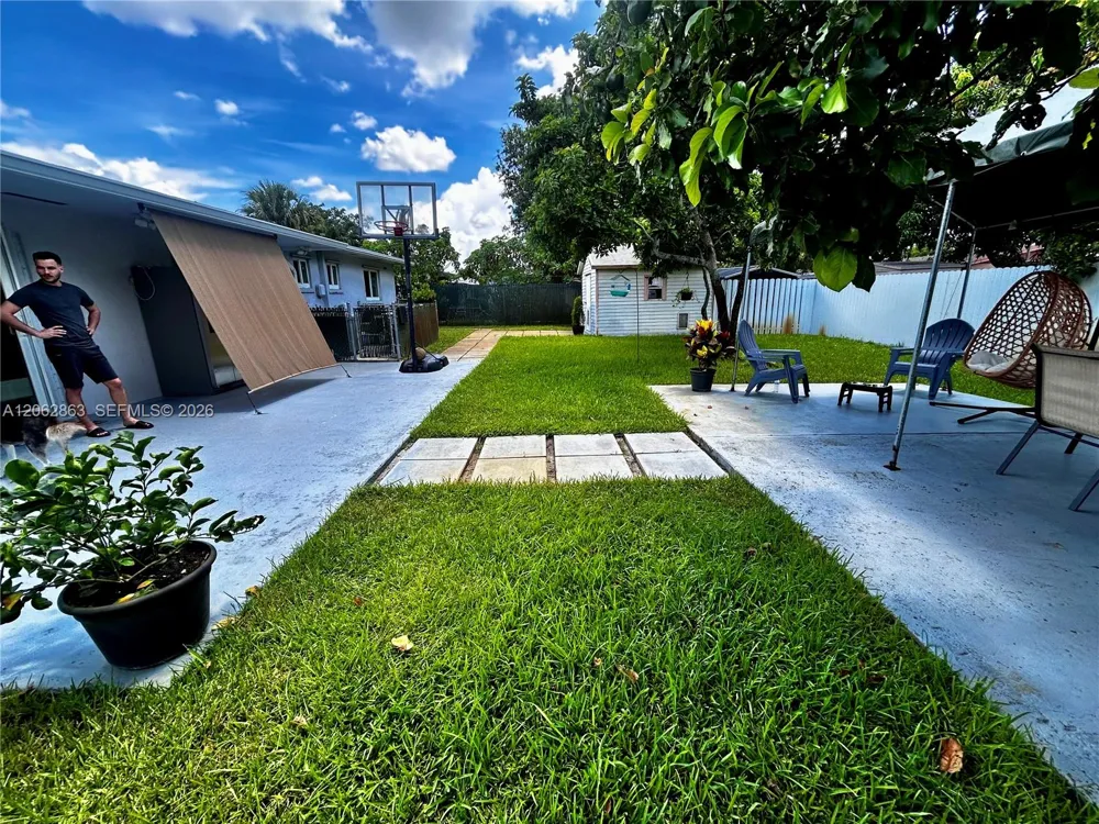 19302 NW 47th Pl #19302 Miami Gardens, FL 33055