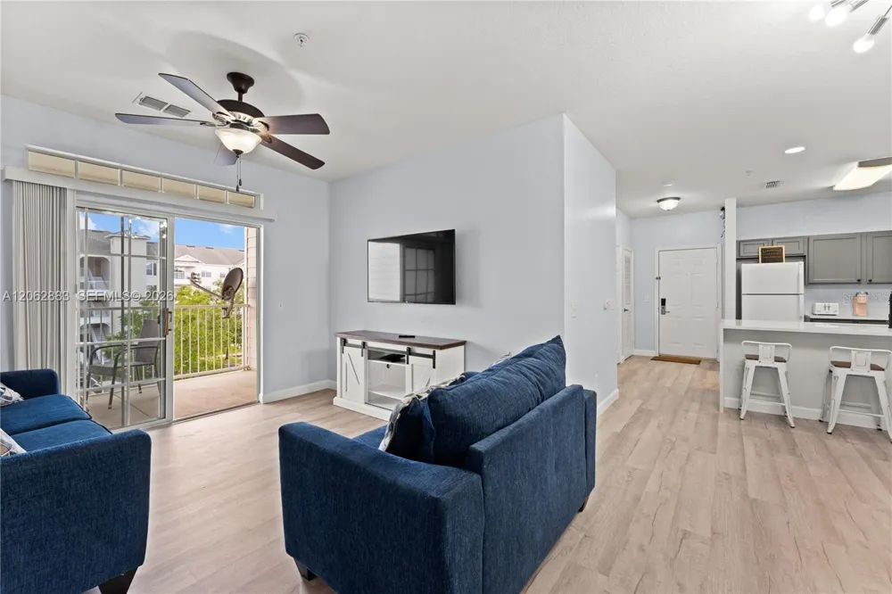 3175 feltrim Place #305 Kissimmee, FL 34747
