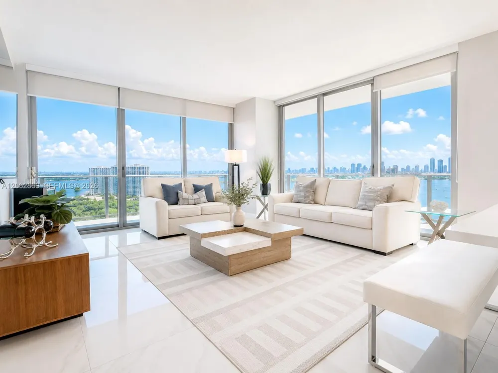 16385 Biscayne Blvd #2007 North Miami Beach, FL 33160
