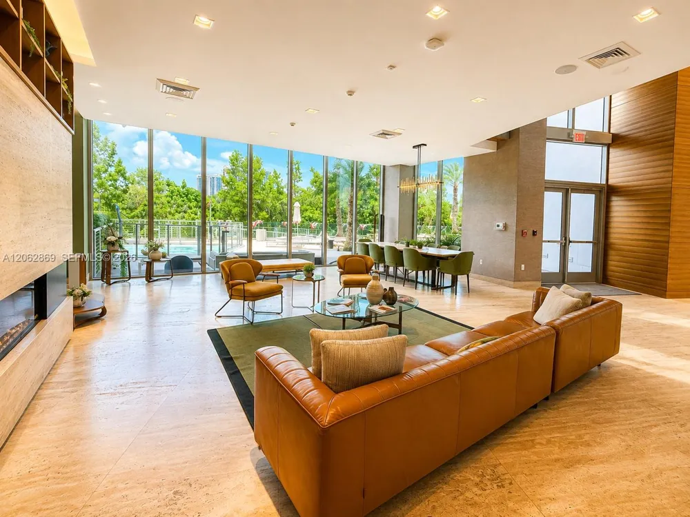 16385 Biscayne Blvd #2007 North Miami Beach, FL 33160
