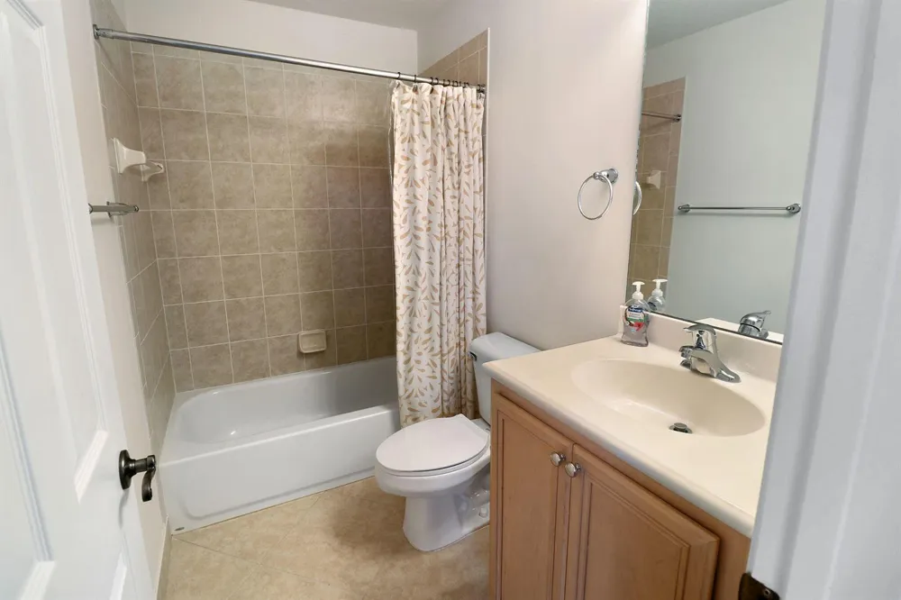 5930 ROYAL WAY Tamarac, FL 33321