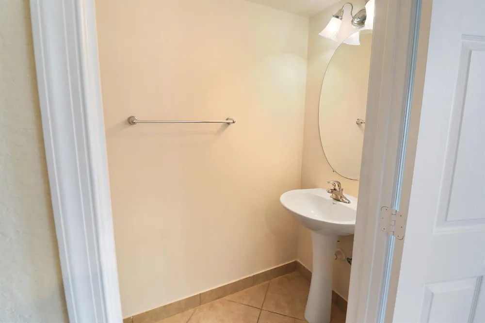 5930 ROYAL WAY Tamarac, FL 33321