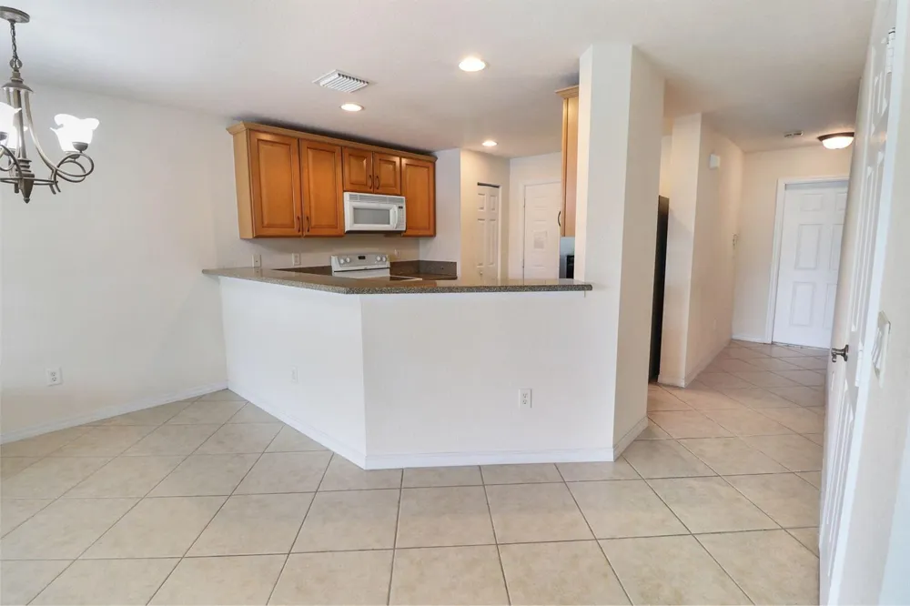5930 ROYAL WAY Tamarac, FL 33321