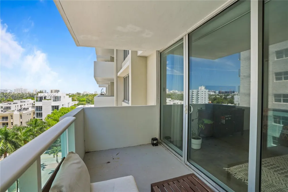 1200 West Ave #819 Miami Beach, FL 33139