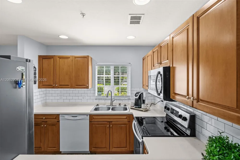 9430 Ivy Brook Run #405 Other City - In The State Of Florida, FL 33913