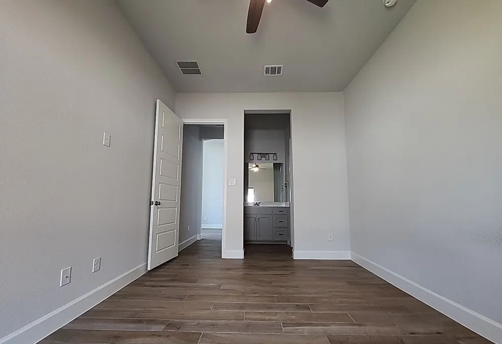 2193 Cloverfern Way Haslet, TX 76052