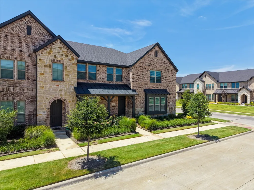 537 Parkside Drive Argyle, TX 76226