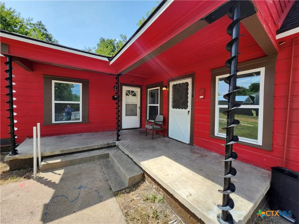 1116 S 2nd Street Temple, TX 76504
