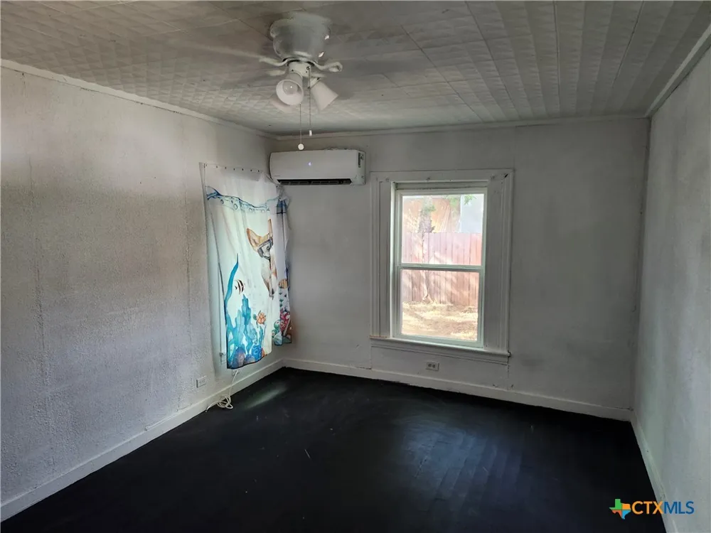 1116 S 2nd Street Temple, TX 76504