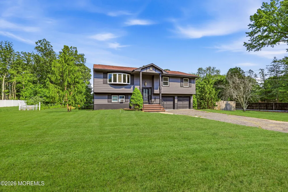 295 Fort Plains Road Howell, NJ 07731