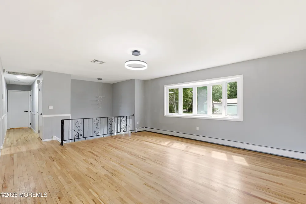 295 Fort Plains Road Howell, NJ 07731