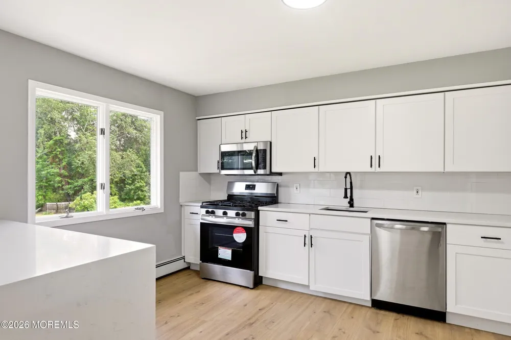 295 Fort Plains Road Howell, NJ 07731
