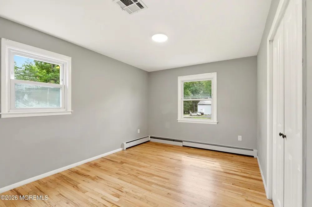 295 Fort Plains Road Howell, NJ 07731