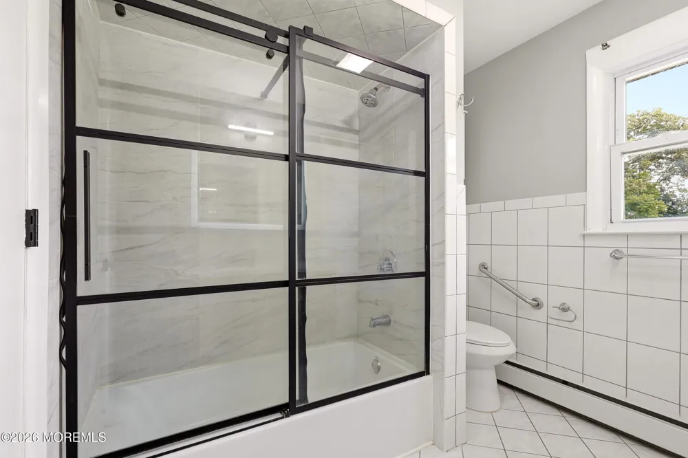 295 Fort Plains Road Howell, NJ 07731