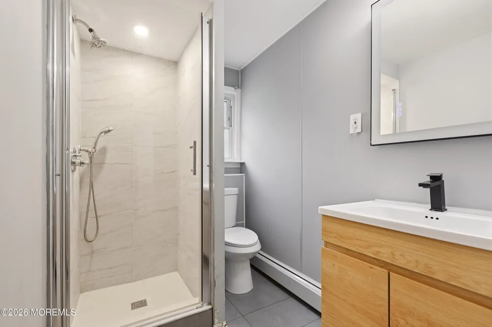 295 Fort Plains Road Howell, NJ 07731