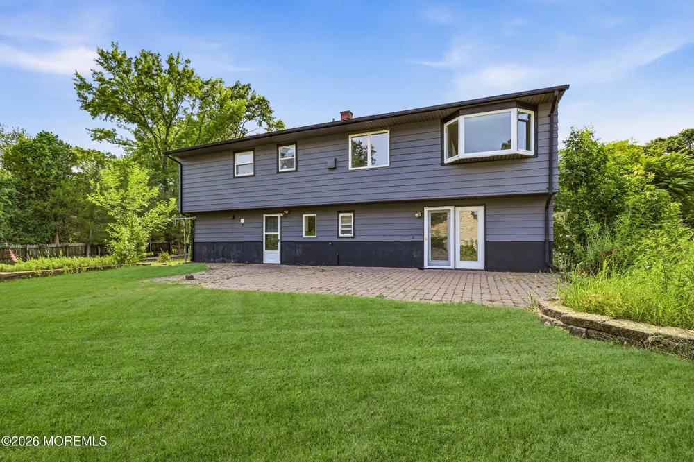 295 Fort Plains Road Howell, NJ 07731