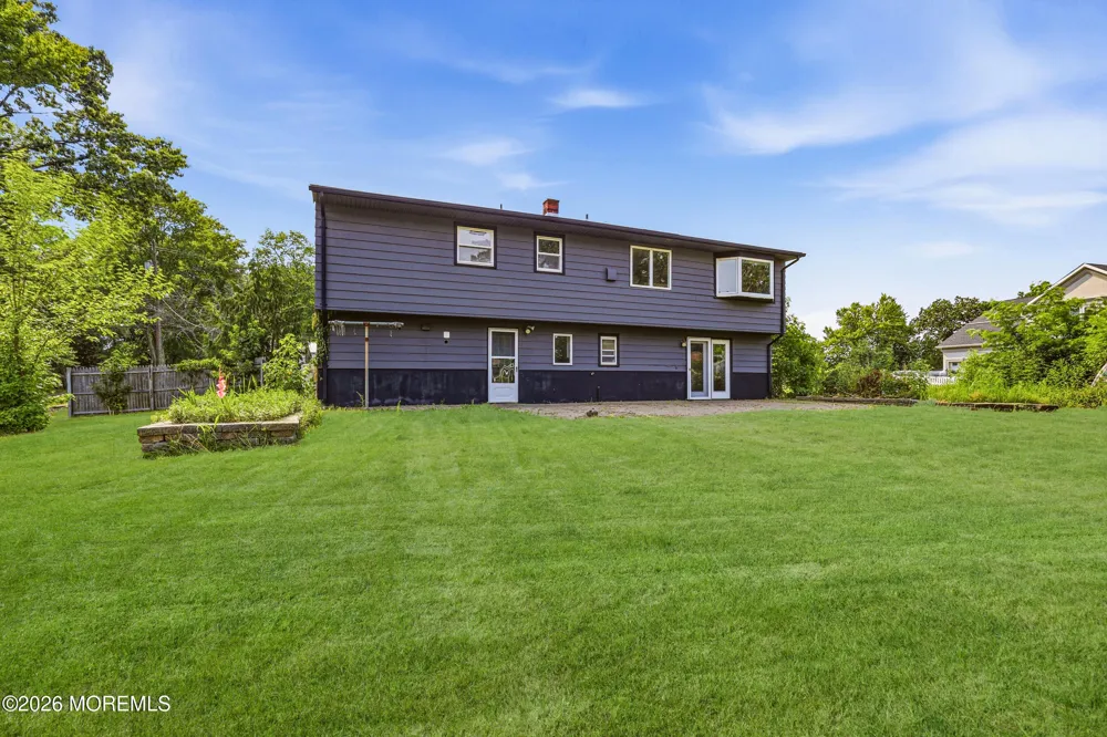 295 Fort Plains Road Howell, NJ 07731