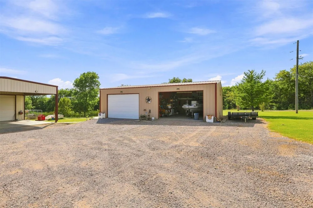 10003 Highway 70a Highway Kingston, OK 73439