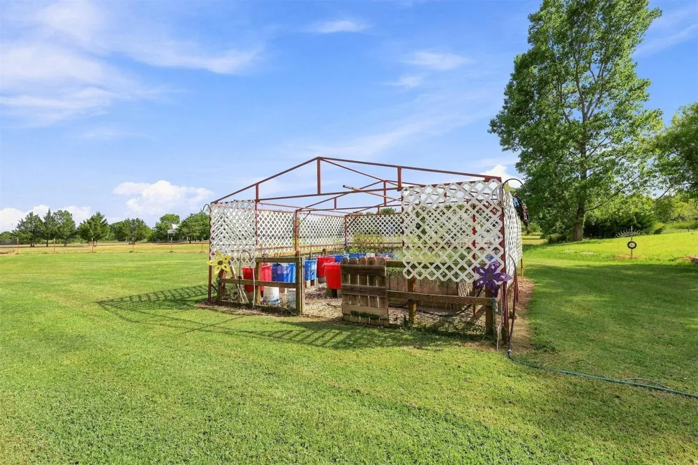 10003 Highway 70a Highway Kingston, OK 73439