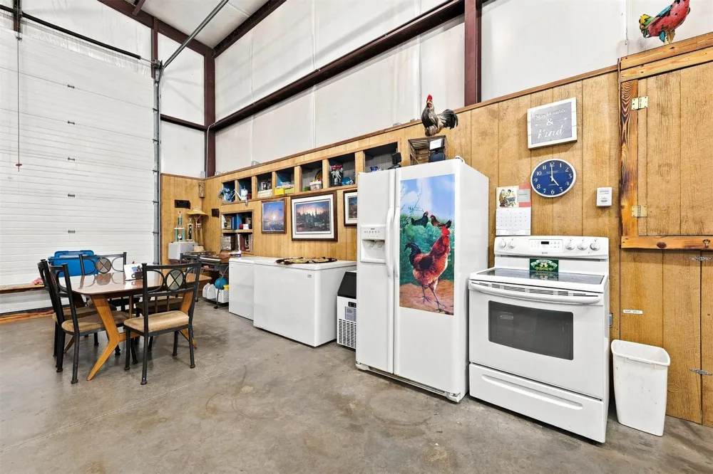 10003 Highway 70a Highway Kingston, OK 73439