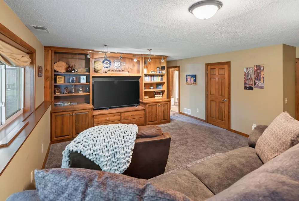 401 Orleans Court Champlin, MN 55316