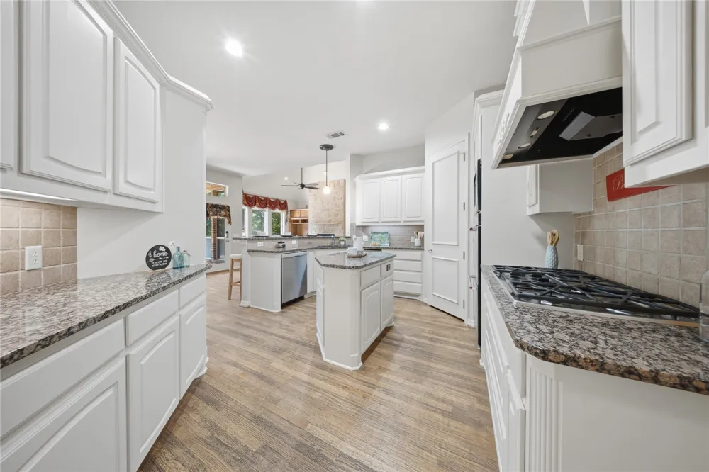 5021 Rangewood Drive Flower Mound, TX 75028