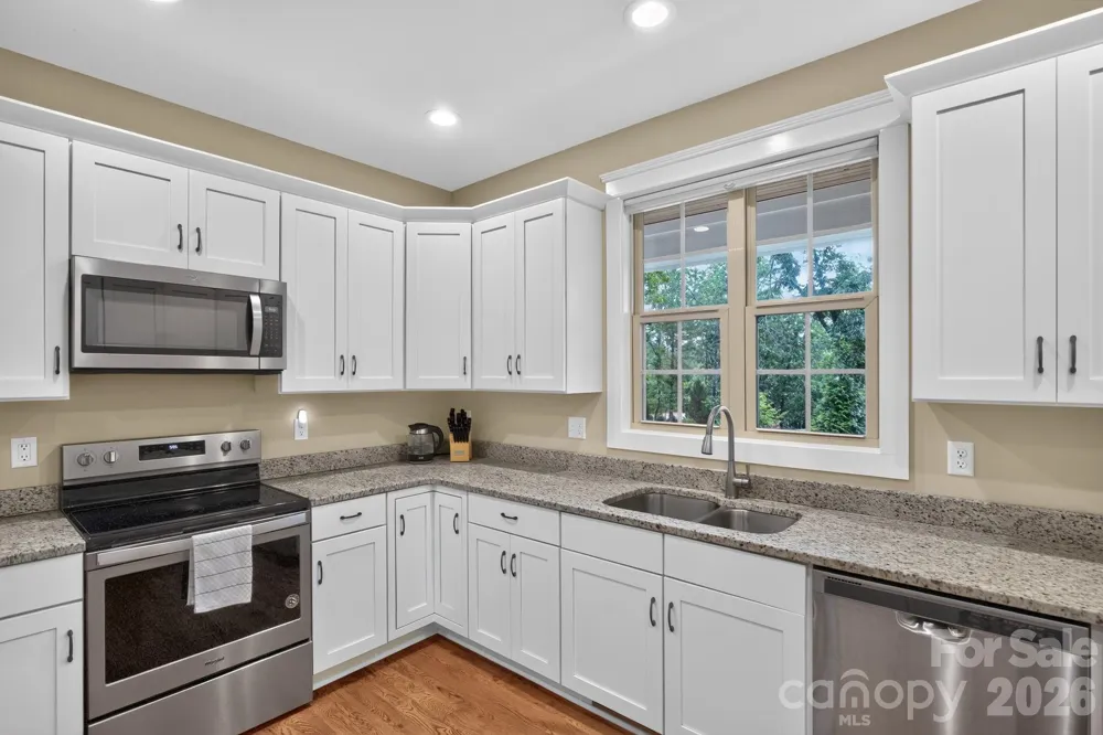 14 Wood Path Lane Arden, NC 28704