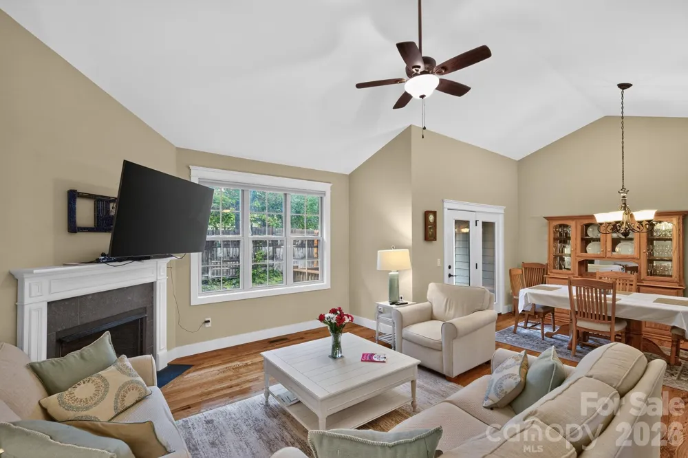 14 Wood Path Lane Arden, NC 28704