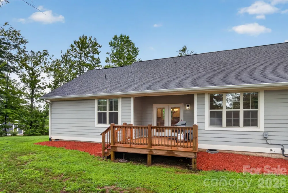 14 Wood Path Lane Arden, NC 28704