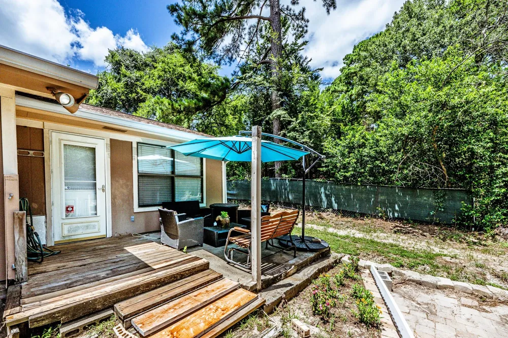 2217 Shannon Drive Huntsville, TX 77320