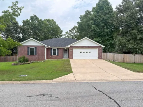 1364 Hampshire Circle