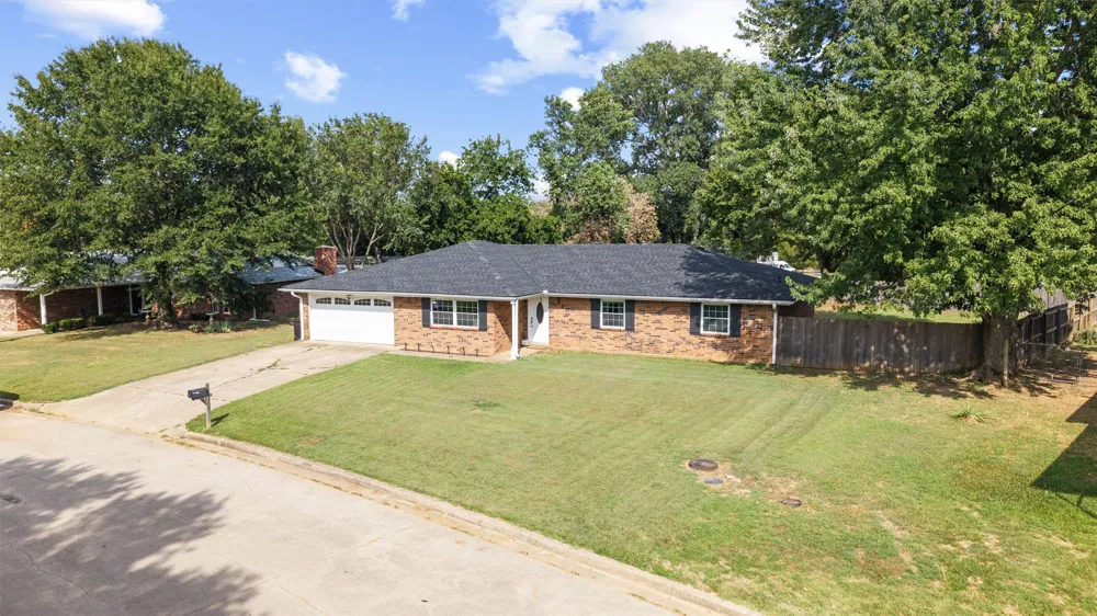 430 Steadway Avenue Dewey, OK 74029