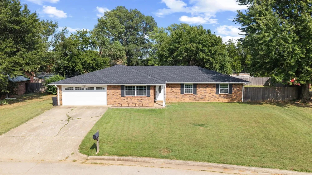 430 Steadway Avenue Dewey, OK 74029