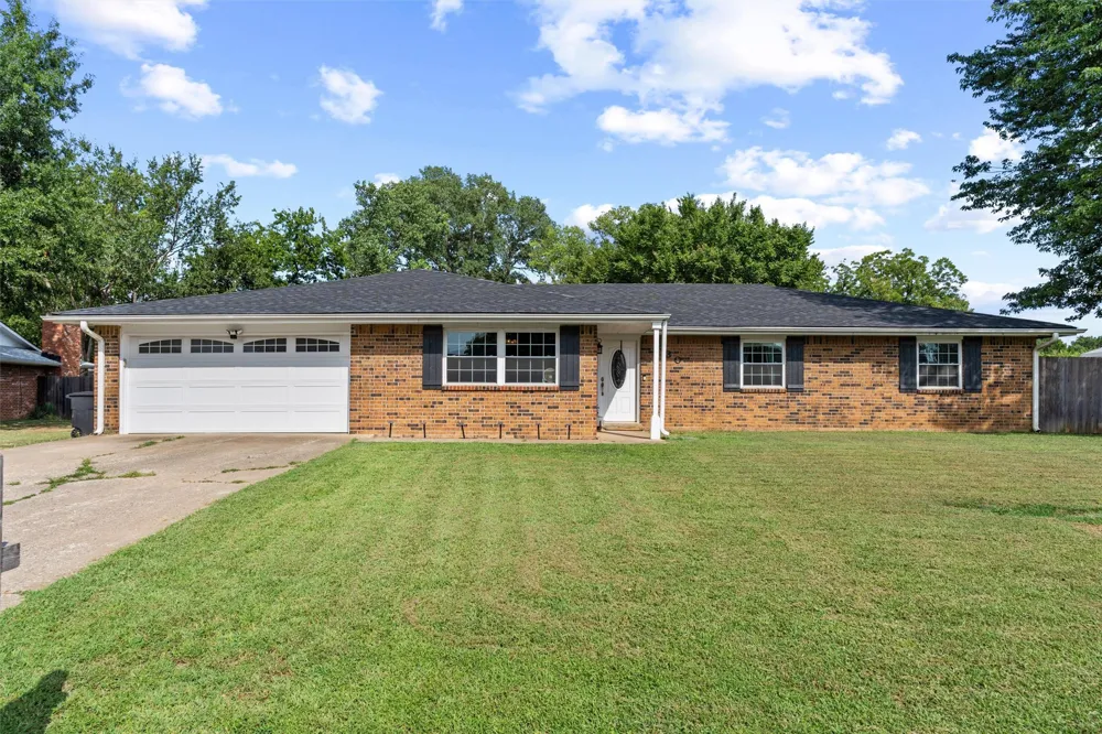 430 Steadway Avenue Dewey, OK 74029