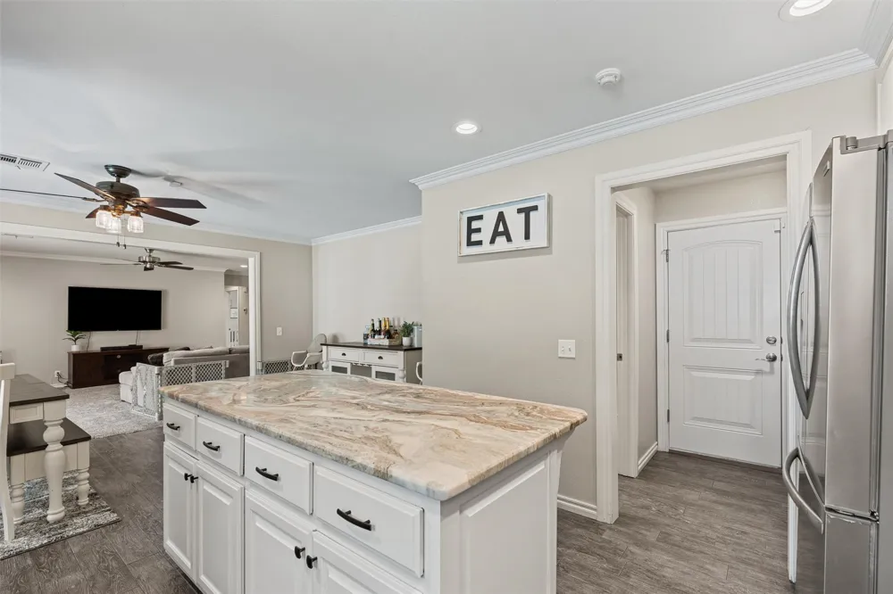 430 Steadway Avenue Dewey, OK 74029