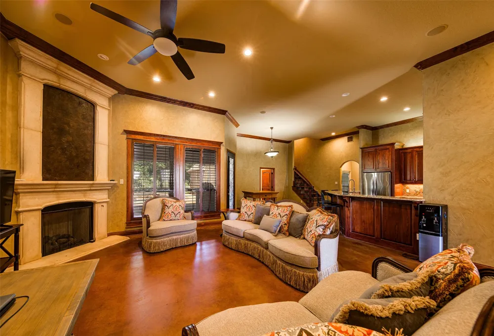 1420 FM 2123 Paradise, TX 76073