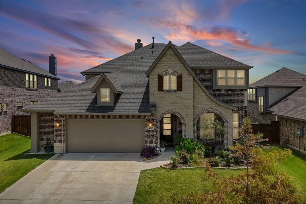 2419 Loxley Drive Mansfield, TX 76084