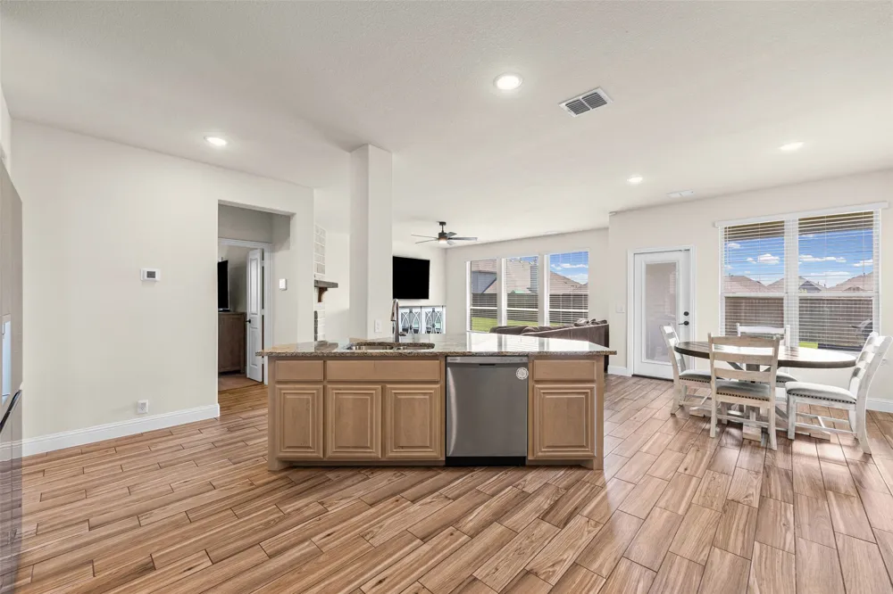 2419 Loxley Drive Mansfield, TX 76084