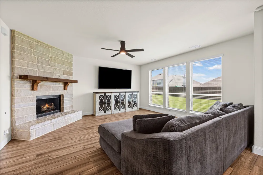 2419 Loxley Drive Mansfield, TX 76084
