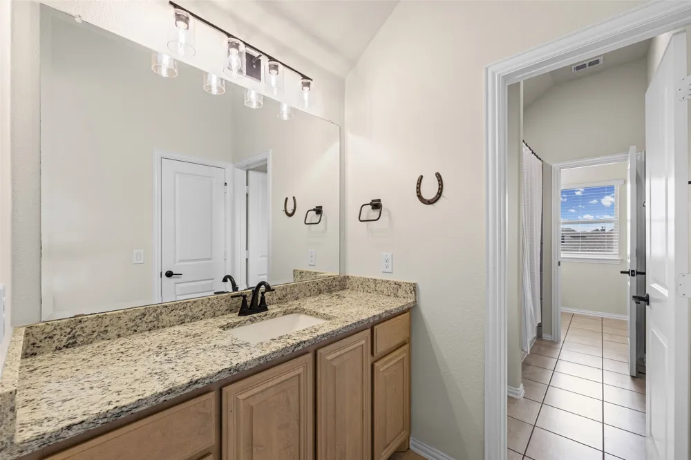 2419 Loxley Drive Mansfield, TX 76084