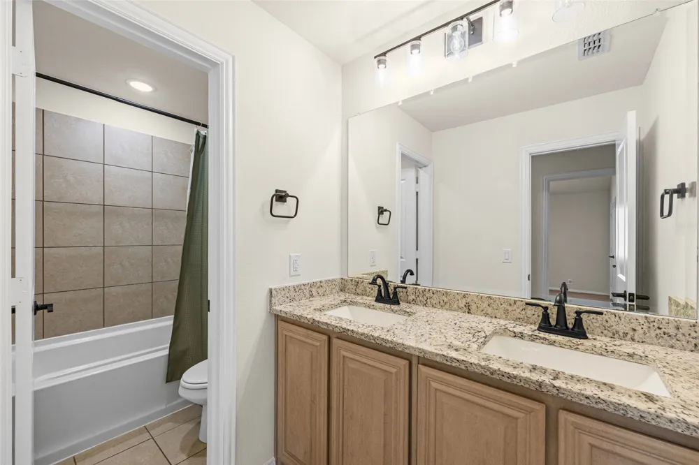 2419 Loxley Drive Mansfield, TX 76084
