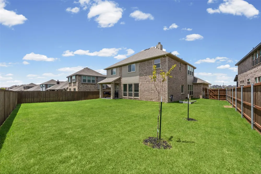 2419 Loxley Drive Mansfield, TX 76084