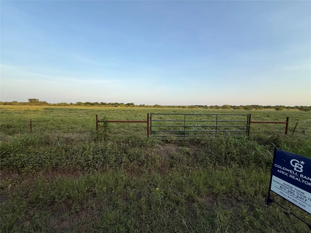 NE CR 2160 Kerens, TX 75144