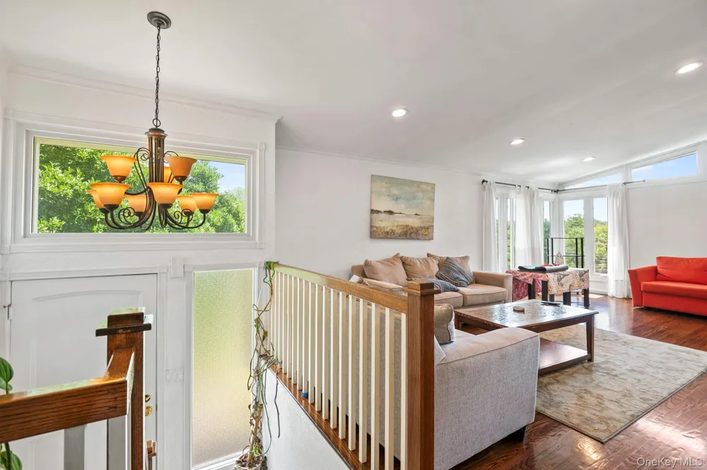 25 Ackerman Avenue Airmont, NY 10901
