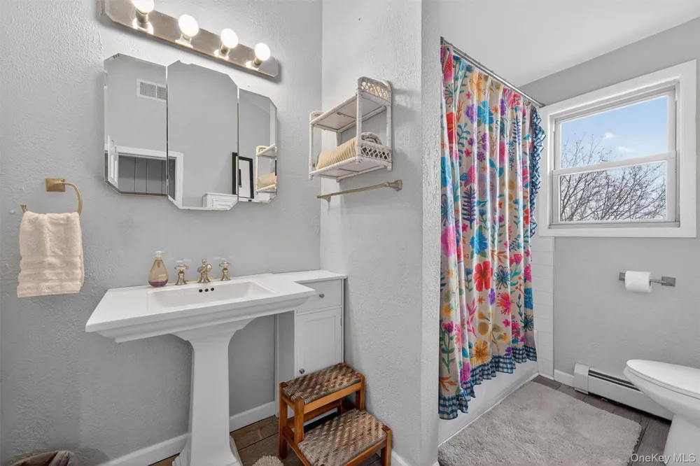 173 Brook Trail Greenwood Lake, NY 10925