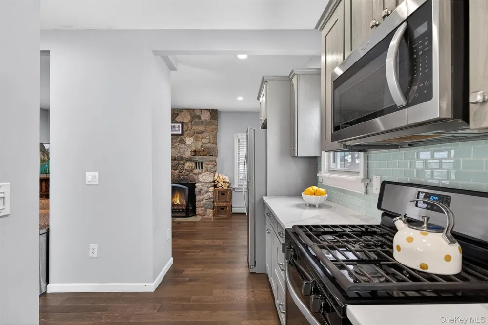 173 Brook Trail Greenwood Lake, NY 10925